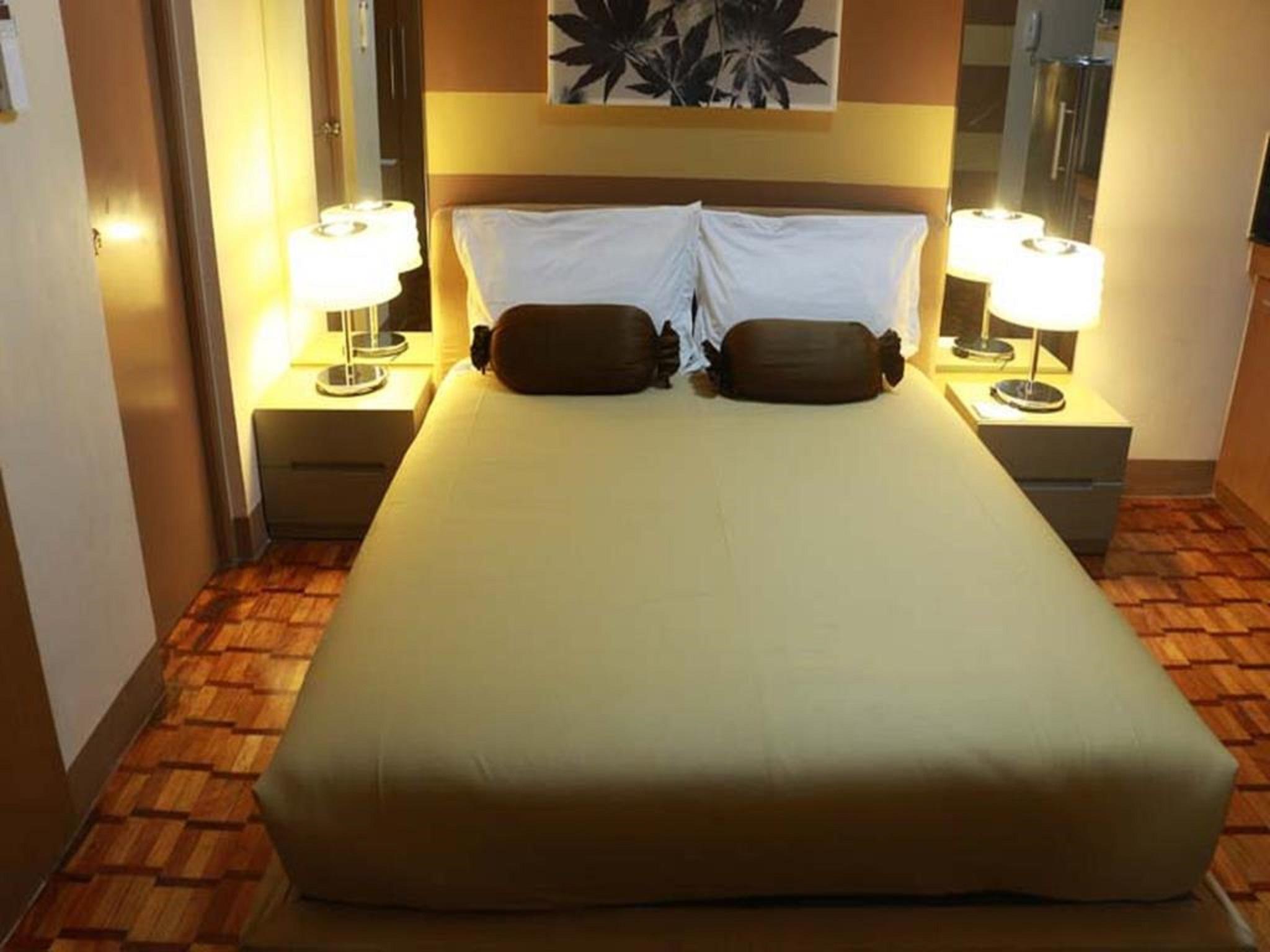 Prince Plaza II Condotel Makati City Exterior foto