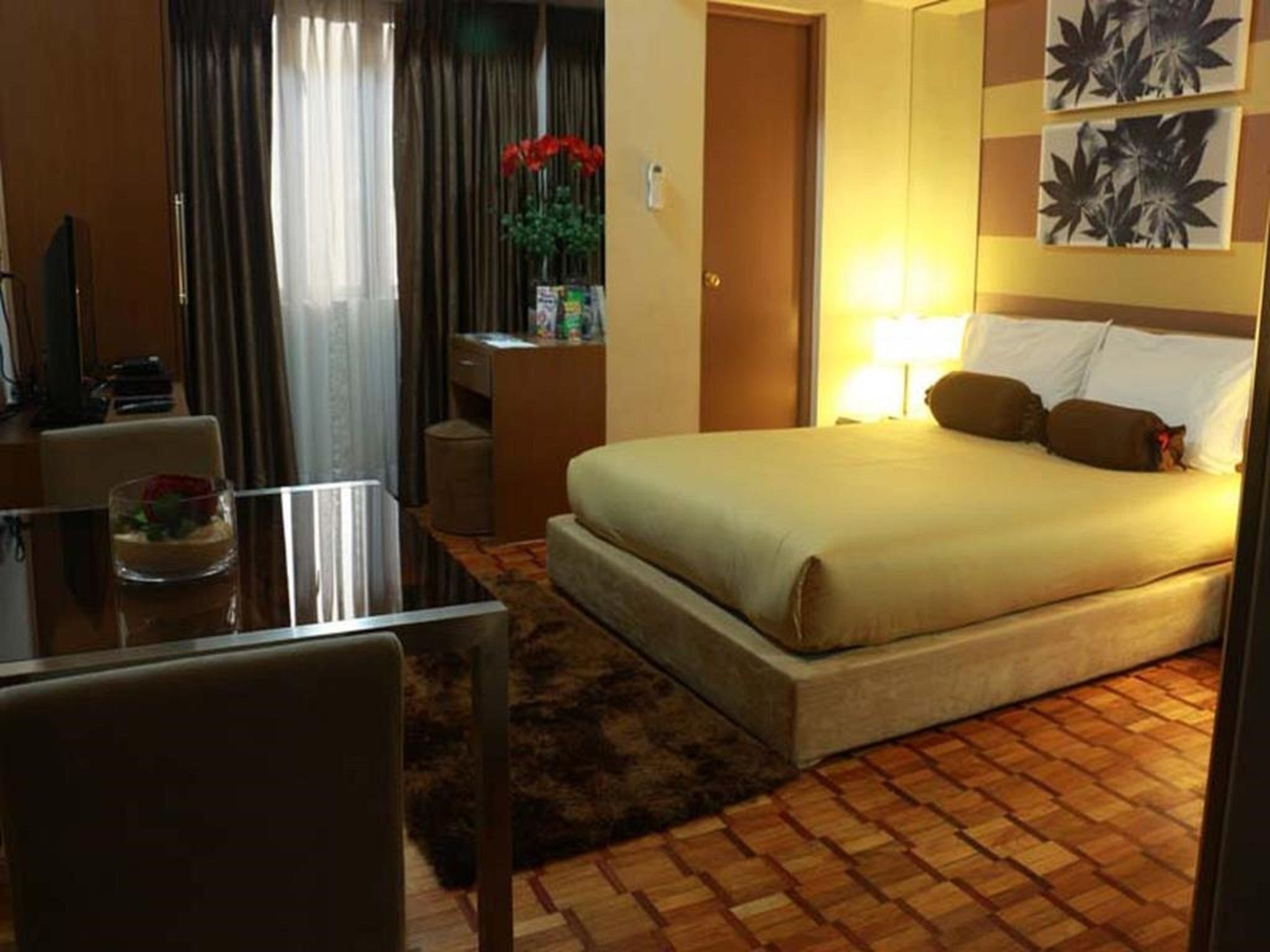 Prince Plaza II Condotel Makati City Exterior foto
