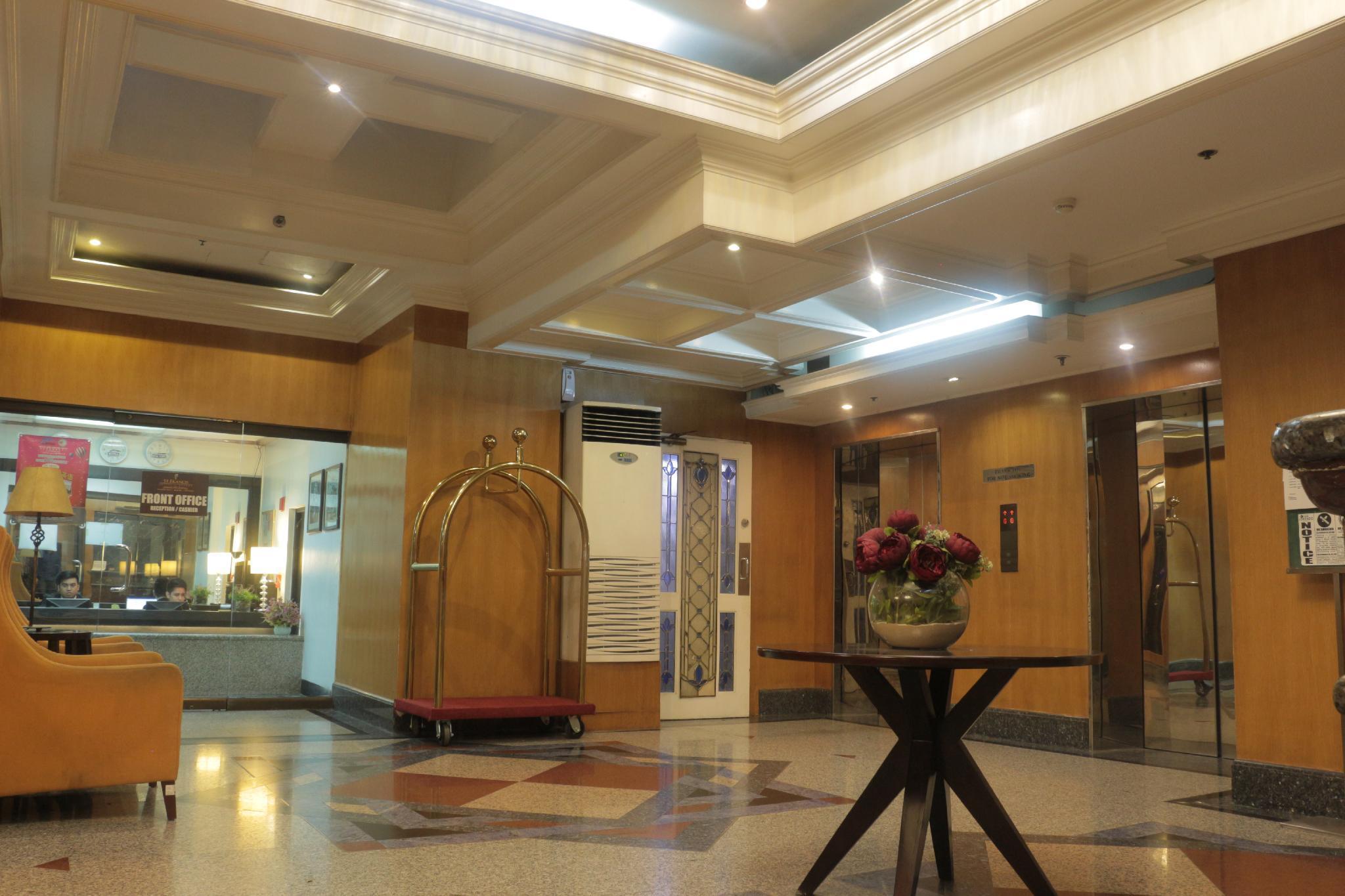 Prince Plaza II Condotel Makati City Exterior foto