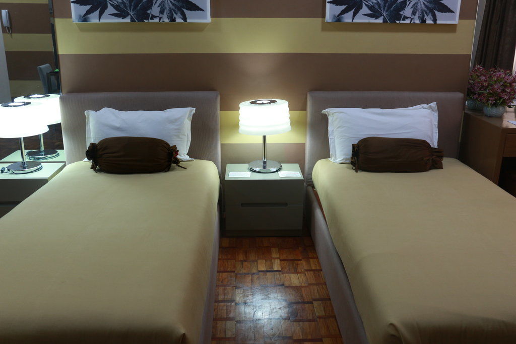 Prince Plaza II Condotel Makati City Exterior foto