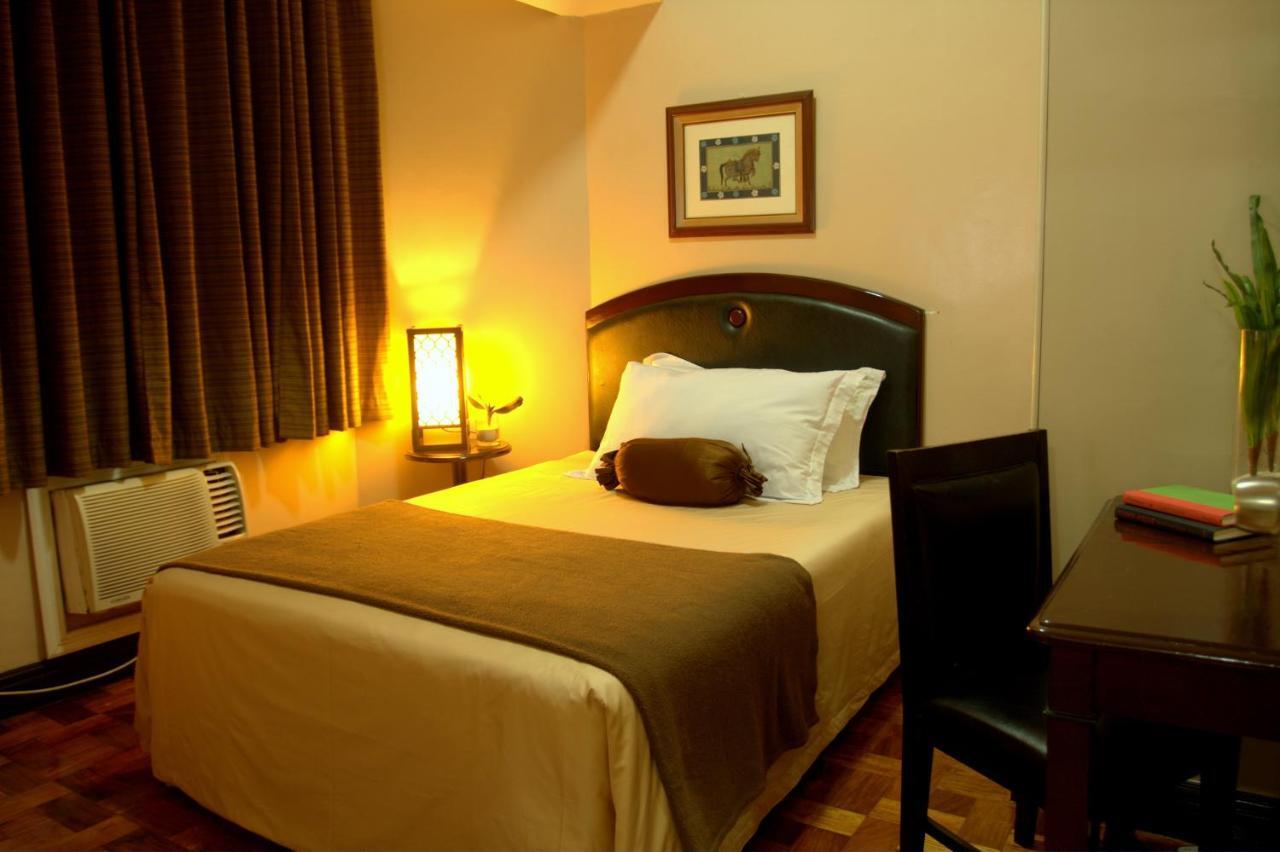 Prince Plaza II Condotel Makati City Exterior foto